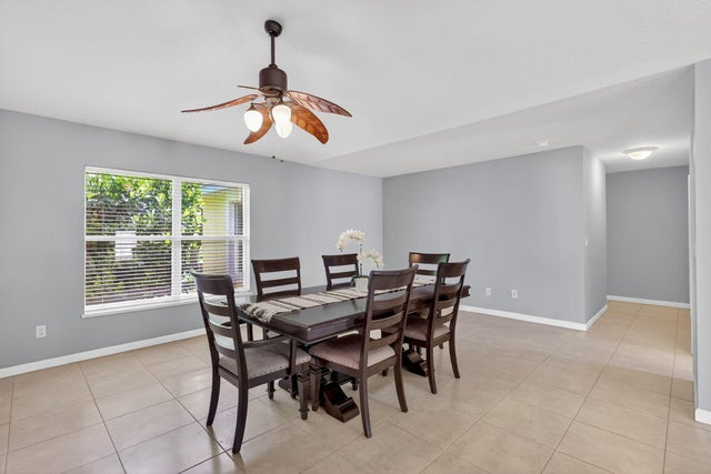 3 of 70 - 219 Se Sims Circle, Port Saint Lucie, FL