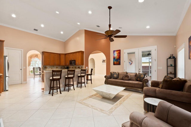 4 of 20 - 833 Sw Janette Avenue, Port Saint Lucie, FL