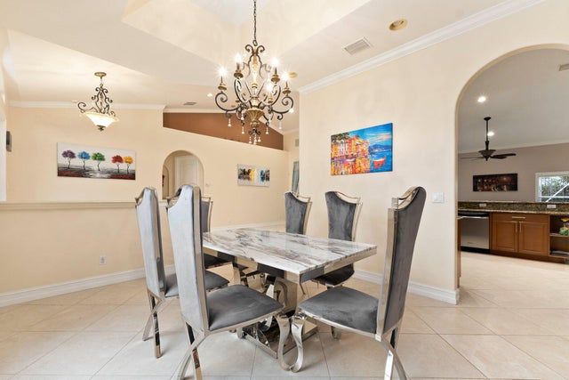 5 of 20 - 833 Sw Janette Avenue, Port Saint Lucie, FL