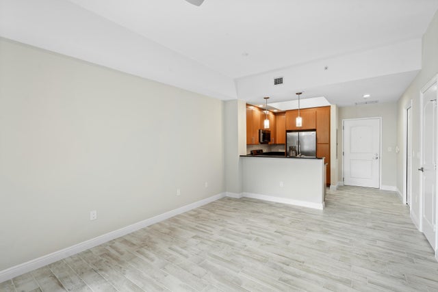 4 of 49 - 701 S Olive Avenue #1011, West Palm Beach, FL