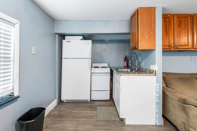4 of 22 - 1047 Miner Rd, Lake Worth, FL