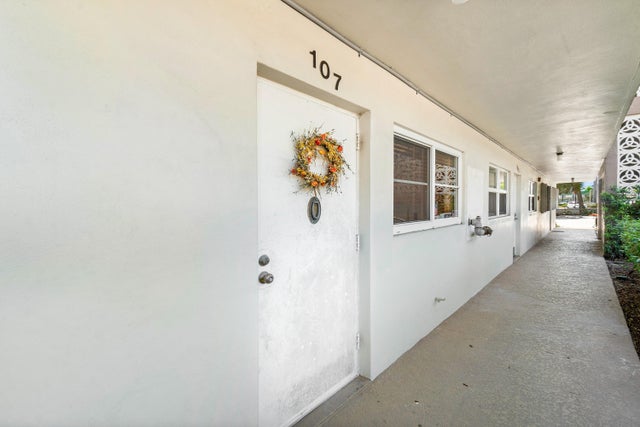 2 of 33 - 2000 S Federal Hwy #107, Boynton Beach, FL