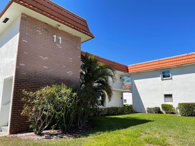 4 of 45 - 1225 Nw 21st Street #1104, Stuart, FL