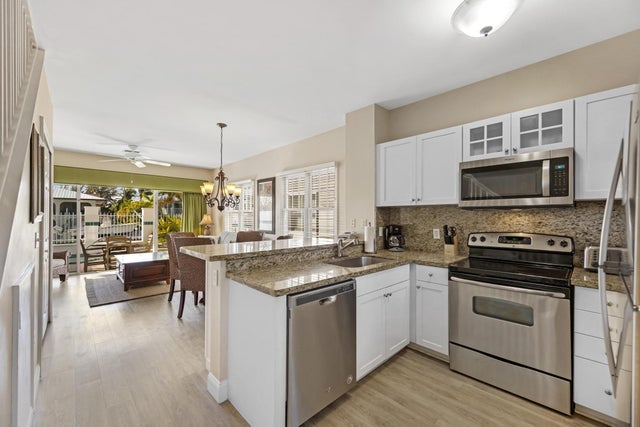4 of 43 - 7017 Harbor Village Dr, Duck Key, FL
