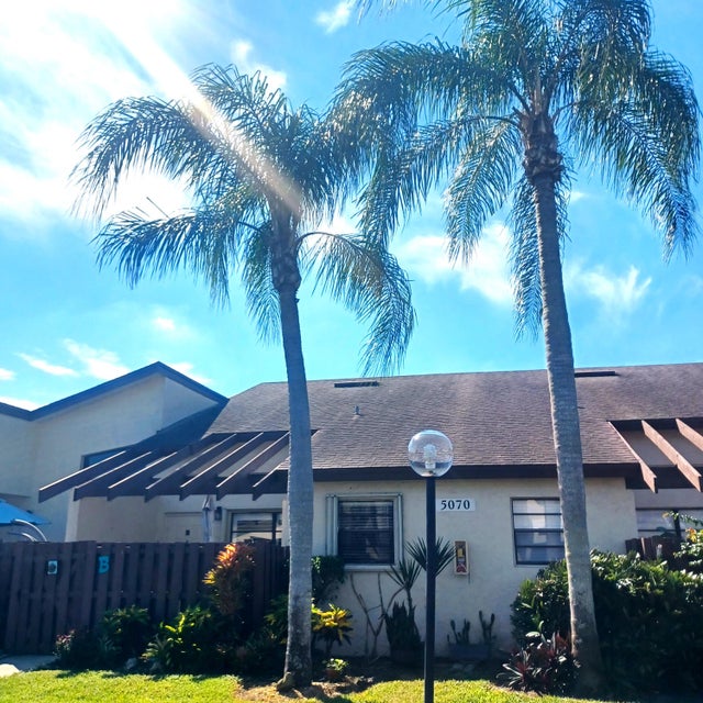2 of 30 - 5070 Nesting Way #b, Delray Beach, FL