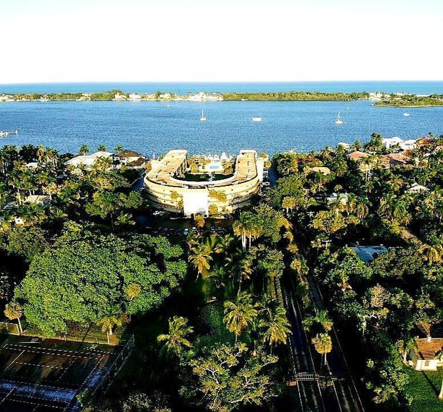 4 of 52 - 2424 N Federal Highway #106, Boynton Beach, FL