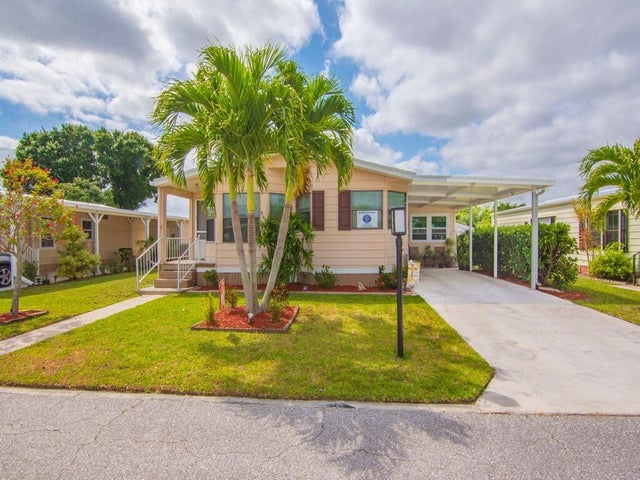 4 of 37 - 561 Barb Ann Lane, Port Saint Lucie, FL