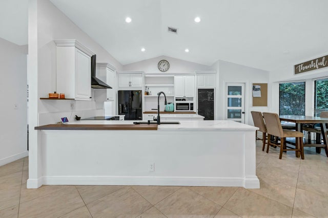 4 of 56 - 8220 Nw 49th Court, Coral Springs, FL