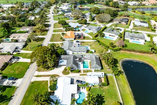 2 of 42 - 4705 Holly Drive, Palm Beach Gardens, FL