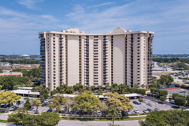 1 of 30 - 2480 Presidential Way #204, West Palm Beach, FL