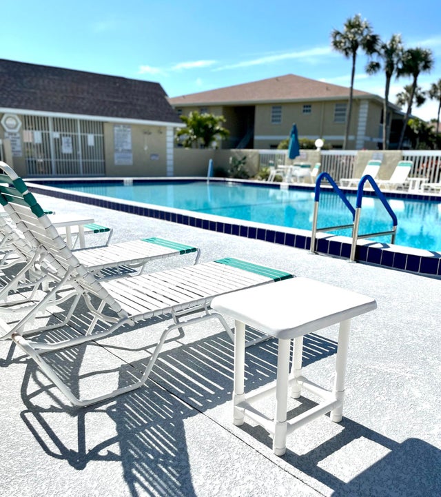 1 of 29 - 1548 Se Royal Green Circle #105, Port Saint Lucie, FL
