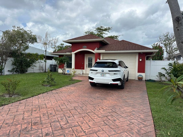 1 of 17 - 2825 Alabama Street, West Palm Beach, FL