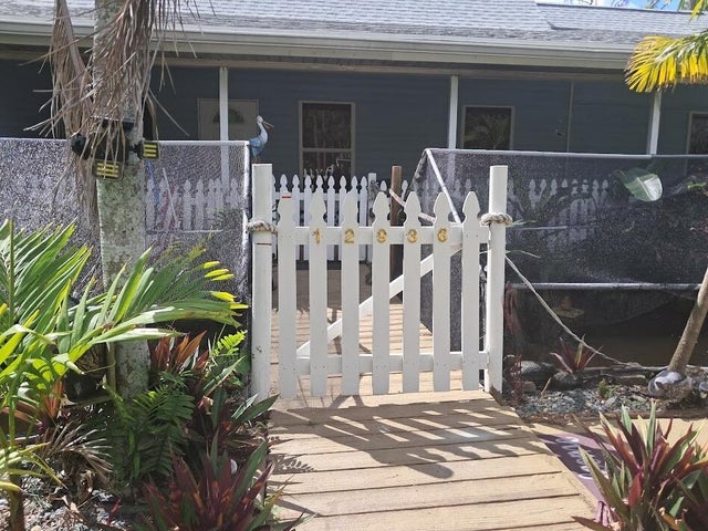 5 of 20 - 12936 58th Pl N, The Acreage, FL