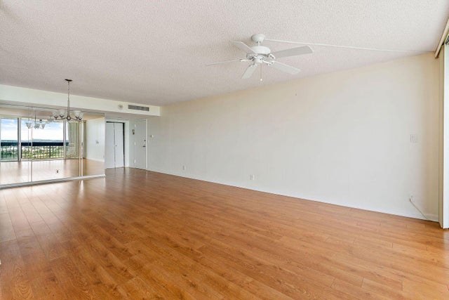 2 of 16 - 2400 Presidential Wy #1706, West Palm Beach, FL