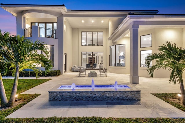 4 of 49 - 820 Floret Dr, Palm Beach Gardens, FL