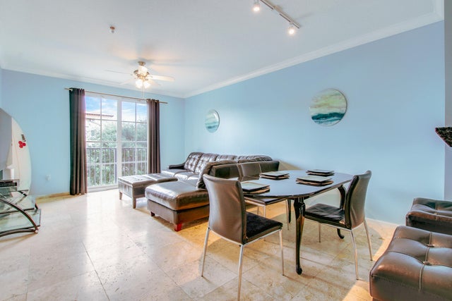 1 of 20 - 580 S Sapodilla Av #305, West Palm Beach, FL