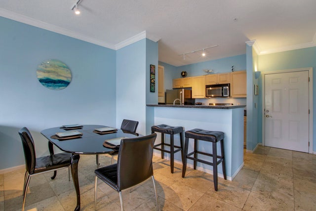 4 of 20 - 580 S Sapodilla Av #305, West Palm Beach, FL