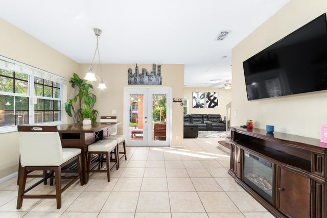 5 of 26 - 754 Nw 126 Avenue, Coral Springs, FL