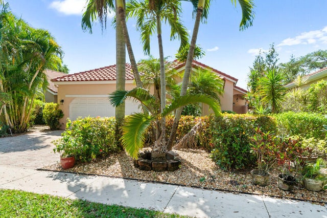 3 of 20 - 5190 Brookview Dr, Boynton Beach, FL