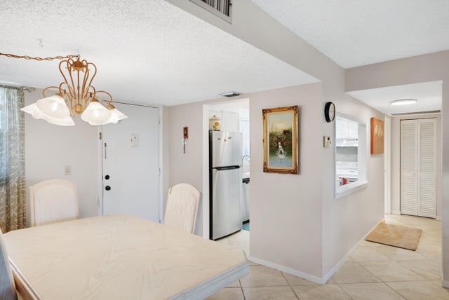 5 of 29 - 729 Lori Drive #404, Palm Springs, FL