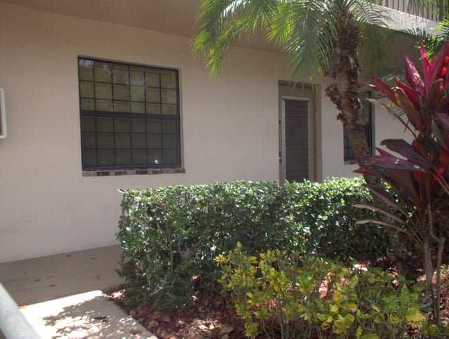 4 of 25 - 10332 Sunrise Lakes Boulevard #111, Sunrise, FL