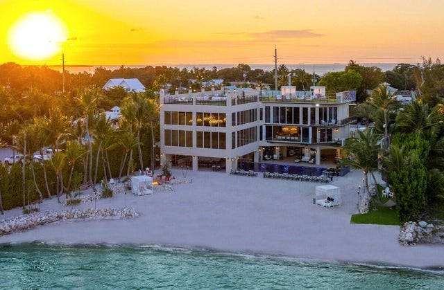 4 of 156 - 82719 Old Hwy, Islamorada, FL