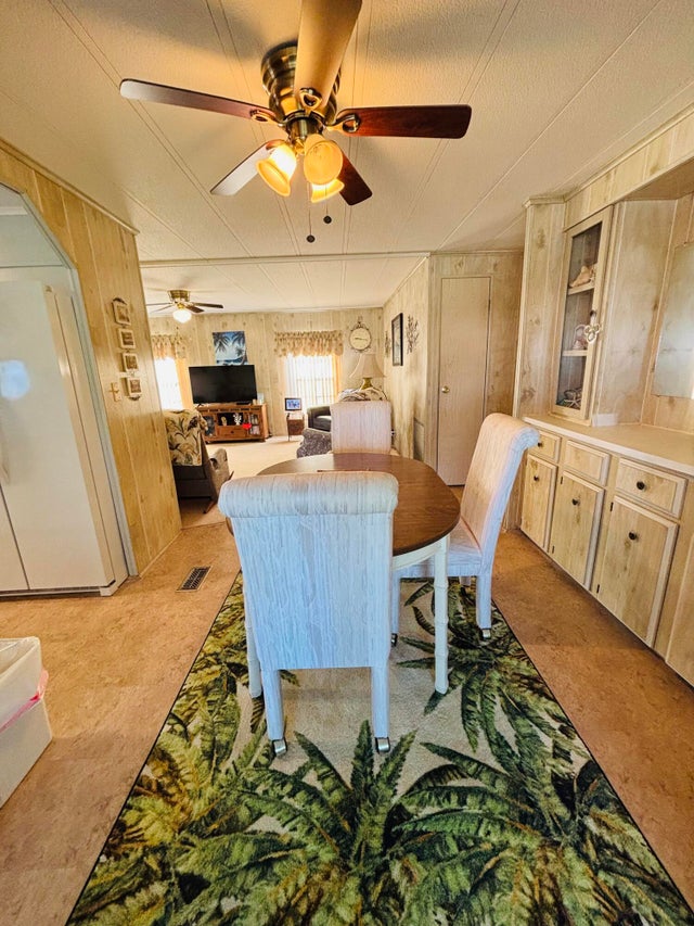 5 of 21 - 151 E Caribbean, Port Saint Lucie, FL