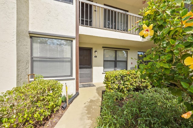 3 of 24 - 4745 E Lucerne Lakes Boulevard #103, Lake Worth, FL