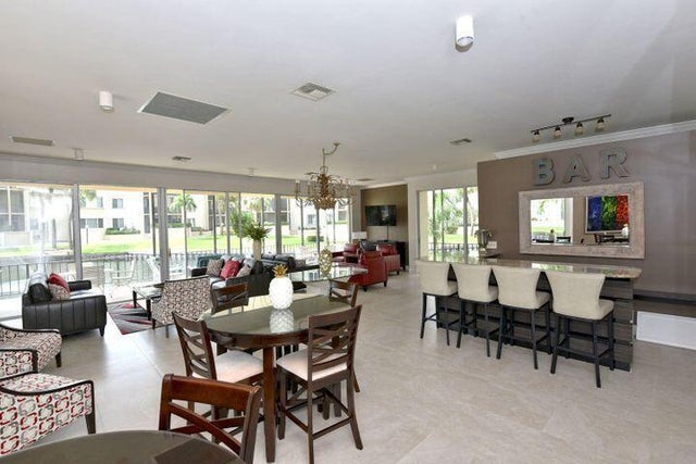 3 of 50 - 11811 Ave Of The Pga #2-1 C, Palm Beach Gardens, FL