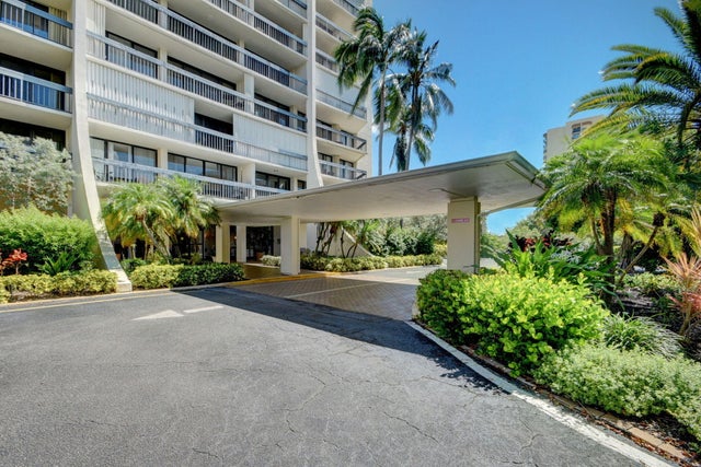 4 of 55 - 2400 Presidential Way #1903, West Palm Beach, FL