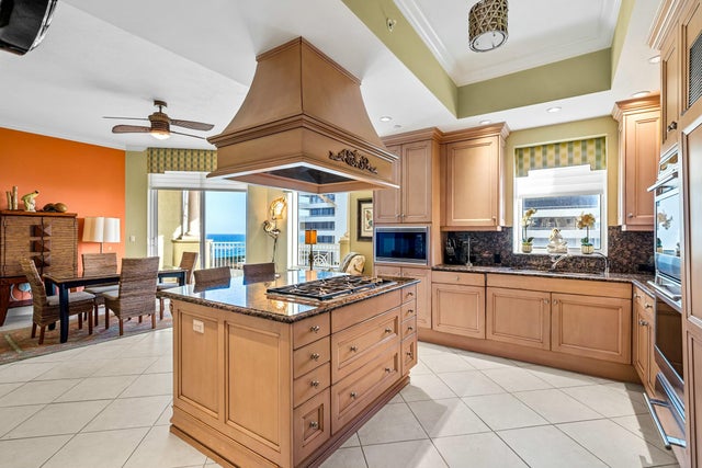 4 of 28 - 5310 N Ocean Drive #301, Riviera Beach, FL