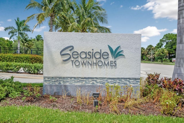 3 of 43 - 341 Se Halifax Lane, Stuart, FL