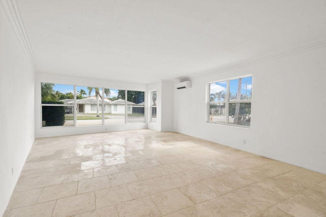 3 of 33 - 2301 N Lakeside Drive, Lake Worth Beach, FL