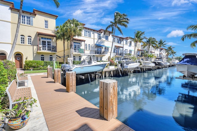5 of 45 - 813 Estancia Way, Boynton Beach, FL