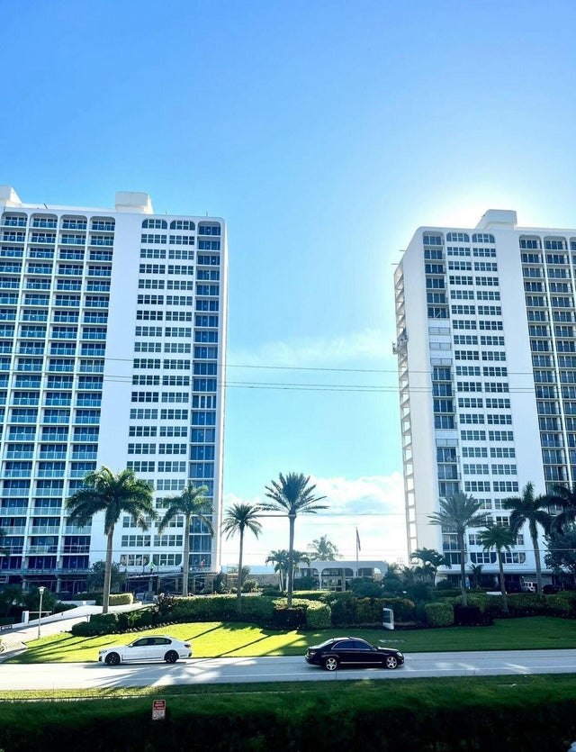 1 of 19 - 2851 S Ocean Blvd #2a, Boca Raton, FL