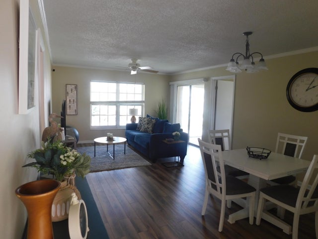 2 of 27 - 5500 Tamberlane Cir #305, Palm Beach Gardens, FL