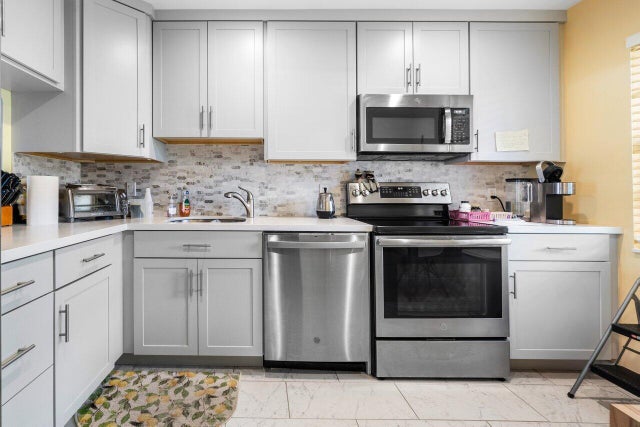 5 of 30 - 9232 Pecky Cypress Lane #2-e, Boca Raton, FL