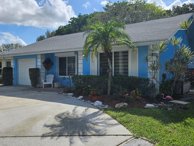 301 Del Rio Boulevard, Boca Raton