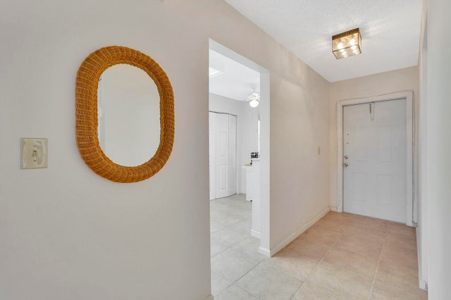 3 of 40 - 7300 Lake Cir Dr #301, Margate, FL