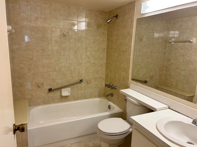 5 of 10 - 1575 Sw Silver Pine Way #1081, Palm City, FL