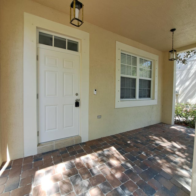 2 of 52 - 8055 Murano Circle, Palm Beach Gardens, FL