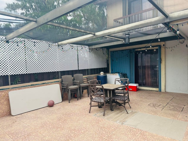 5 of 11 - 4248 S Landar Dr, Lake Worth, FL