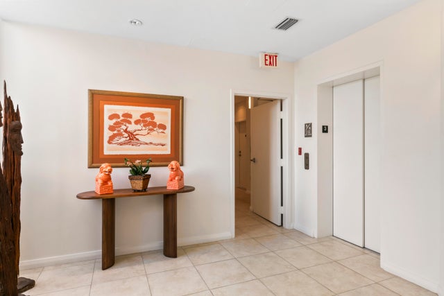 3 of 45 - 1617 N Flagler Drive #302, West Palm Beach, FL