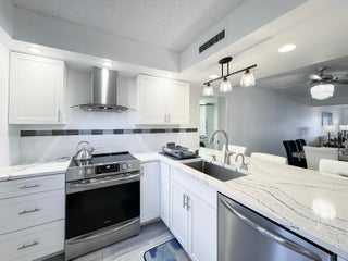 Photo of Listing #RX-11070232