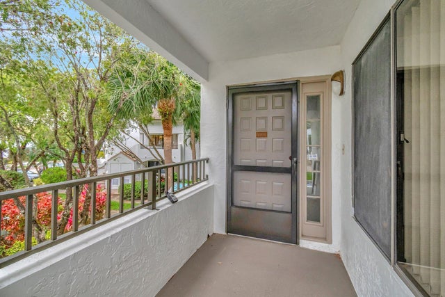 4 of 67 - 7509 Glendevon Lane #1005, Delray Beach, FL
