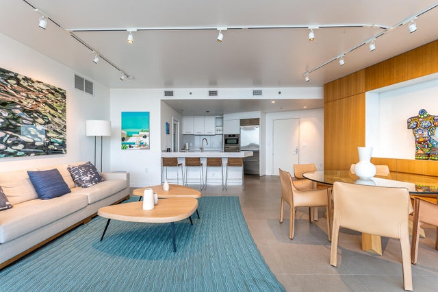 4 of 16 - 400 Alton Road #1808, Miami Beach, FL