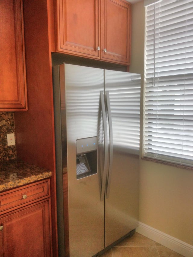 3 of 17 - 3710 Whitehall Dr #103, West Palm Beach, FL