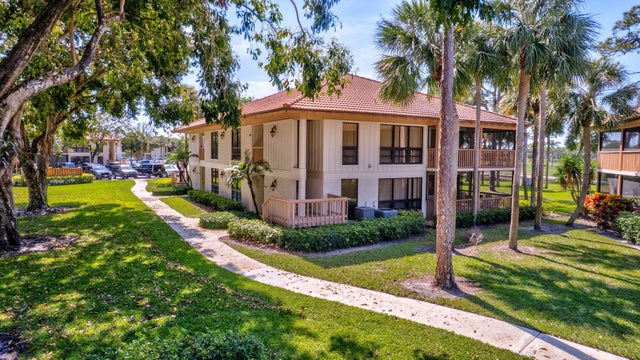 2 of 56 - 168 Brackenwood Road, Palm Beach Gardens, FL
