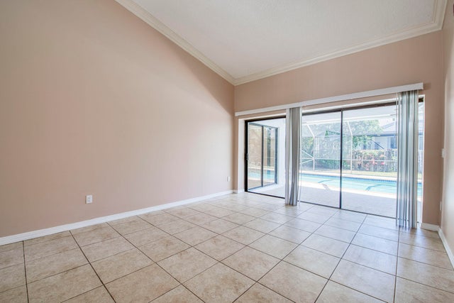 5 of 38 - 2057 Amesbury Circle, Wellington, FL