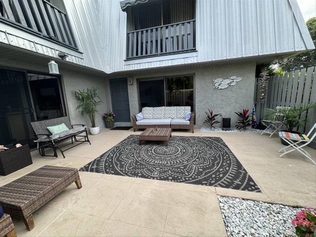 3 of 23 - 3840 Se Jefferson St, Stuart, FL